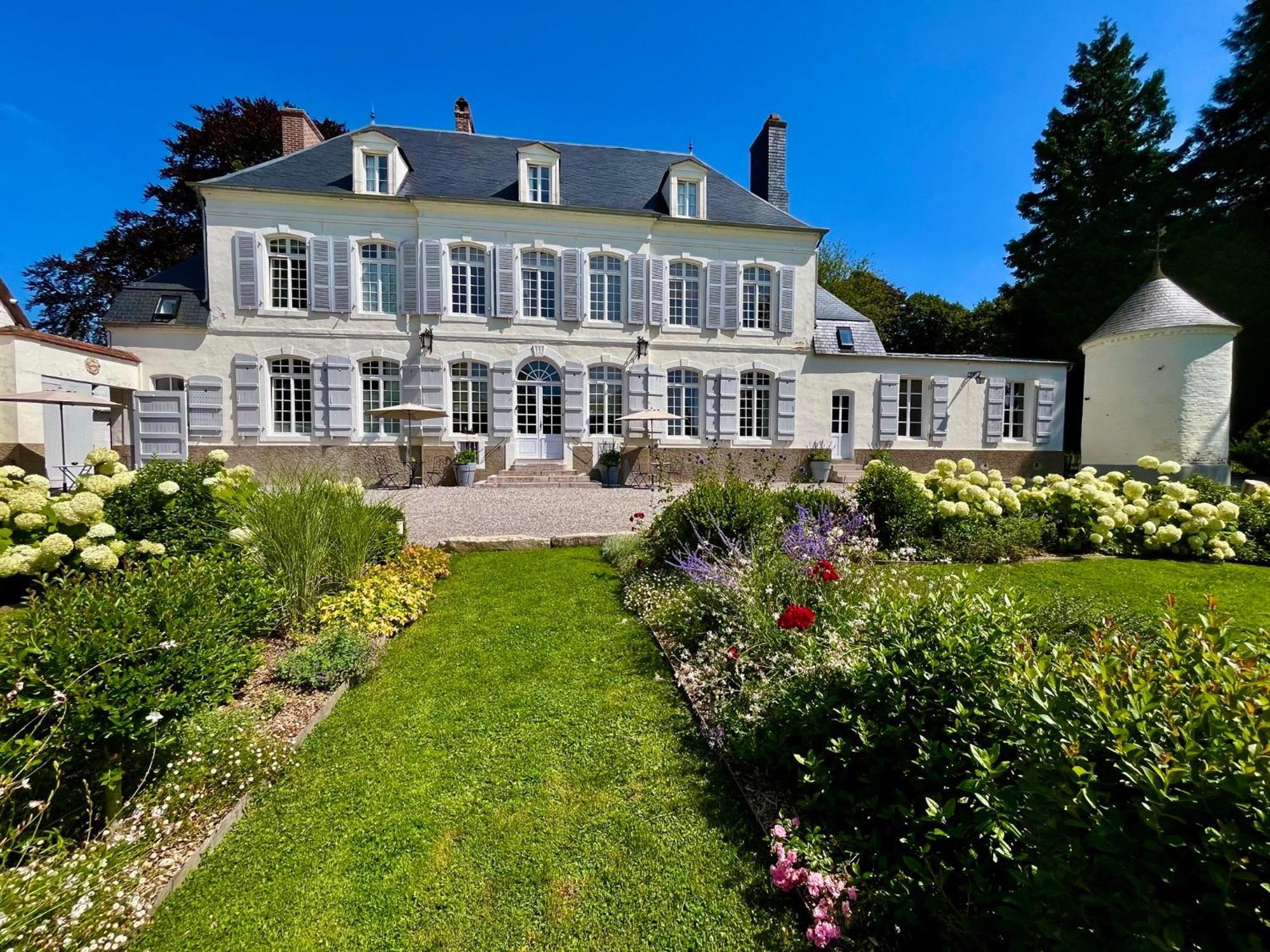 Domaine De La Course Panzió Doudeauville Kültér fotó
